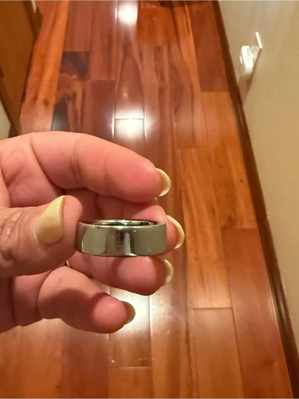 Oura Ring 4 Smart Ring, size 11-Silver
